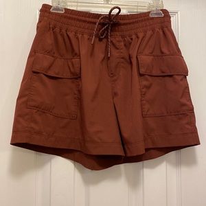 Old Navy Active Stretch Tech High-Rise Shorts